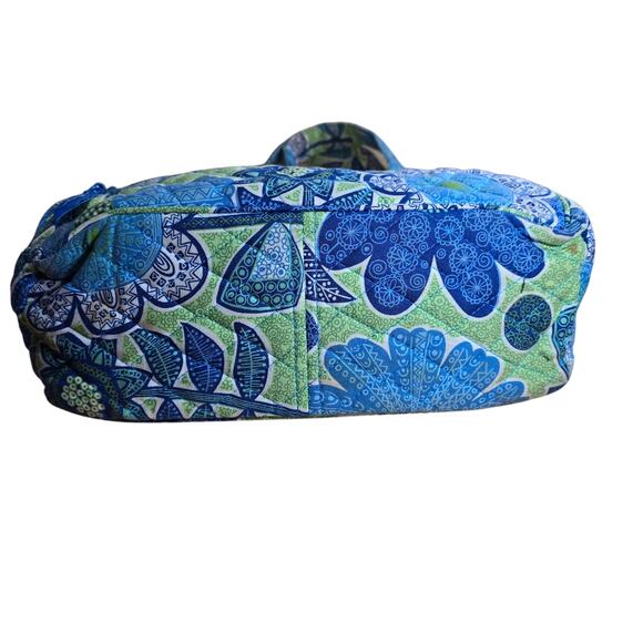 Vera Bradley Claire Lizzy Crossbody Bag 12x8x5 with Matching Wristlet Wallet - Picture 6 of 14